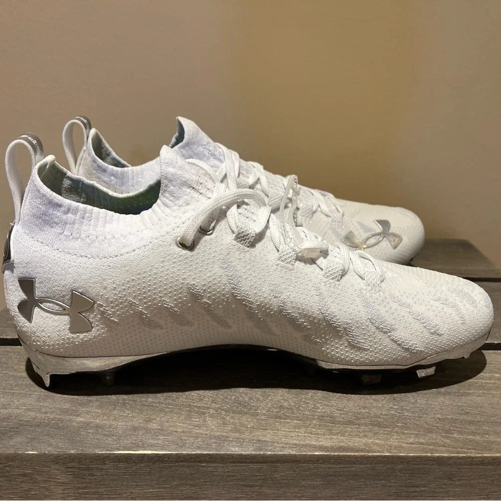 Under Armour Spotlight Lux MC Football Cleat White/Silver 3023959 101 Sz 16 NWOB - Picture 3 of 7